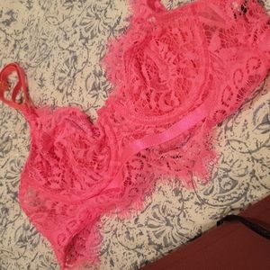 Mini brown skirt  top pink bra 💓